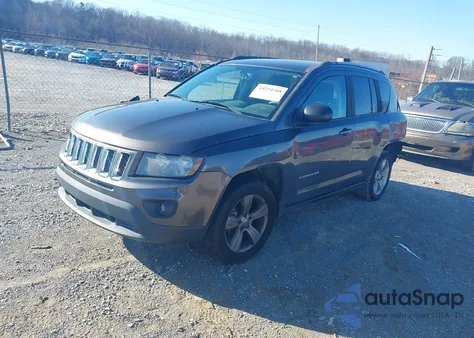 2016 Jeep Compass Sport из США, поврежденный, VIN 1C4NJCBA8GD705366